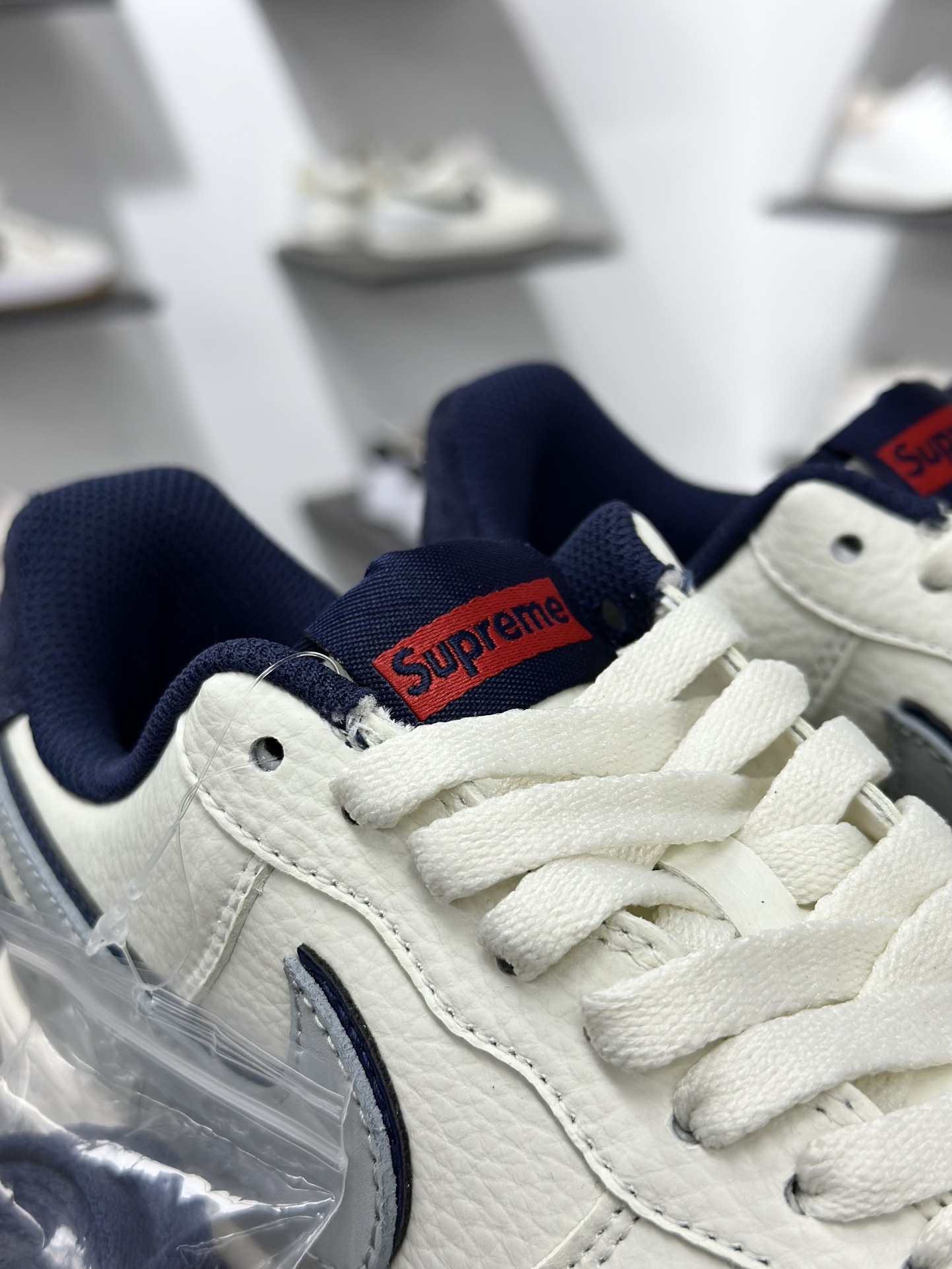 260 Nike Air Force 1 Low 07 x GIVENCHY 灰白小勾 KX2532-505