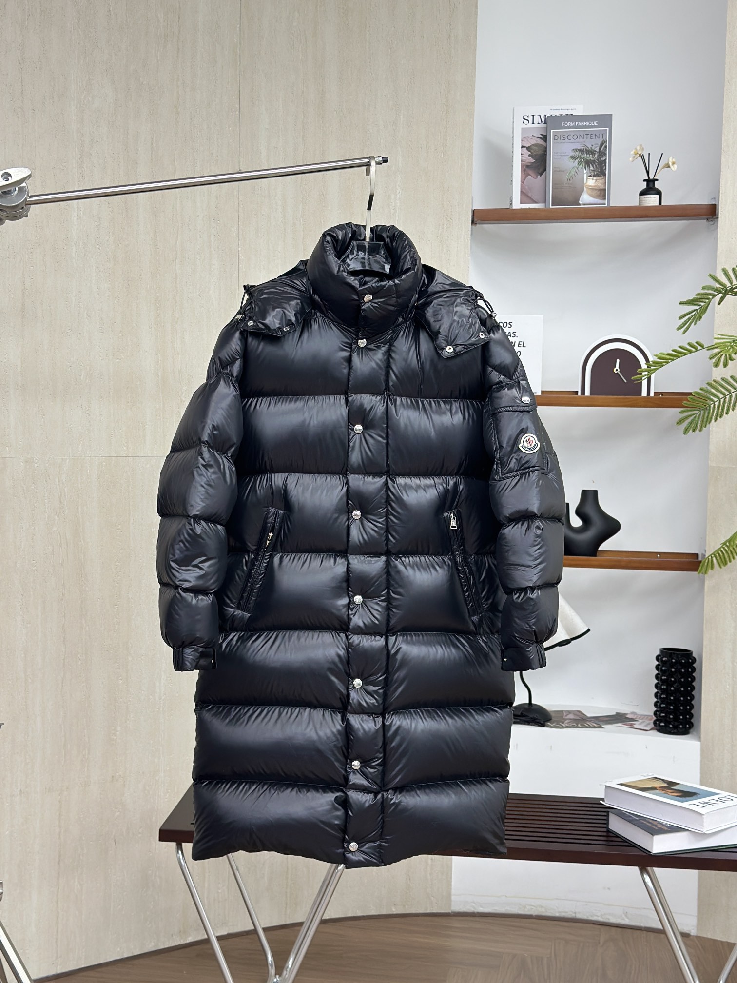 尺码1 2 3 4 5Moncler/蒙口 23Fw 手臂徽标玛雅长款羽绒服-广检真80绒，附带NFC芯