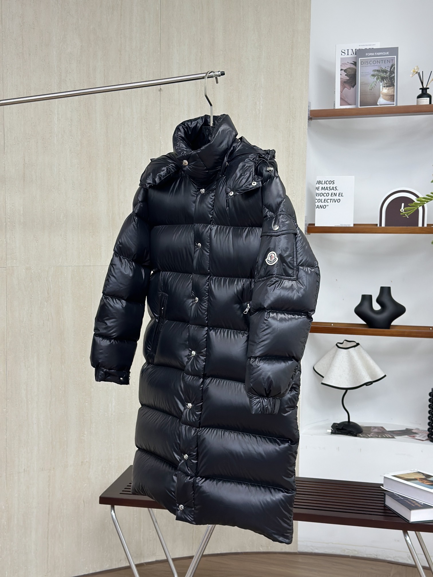 尺码1 2 3 4 5Moncler/蒙口 23Fw 手臂徽标玛雅长款羽绒服-广检真80绒，附带NFC芯