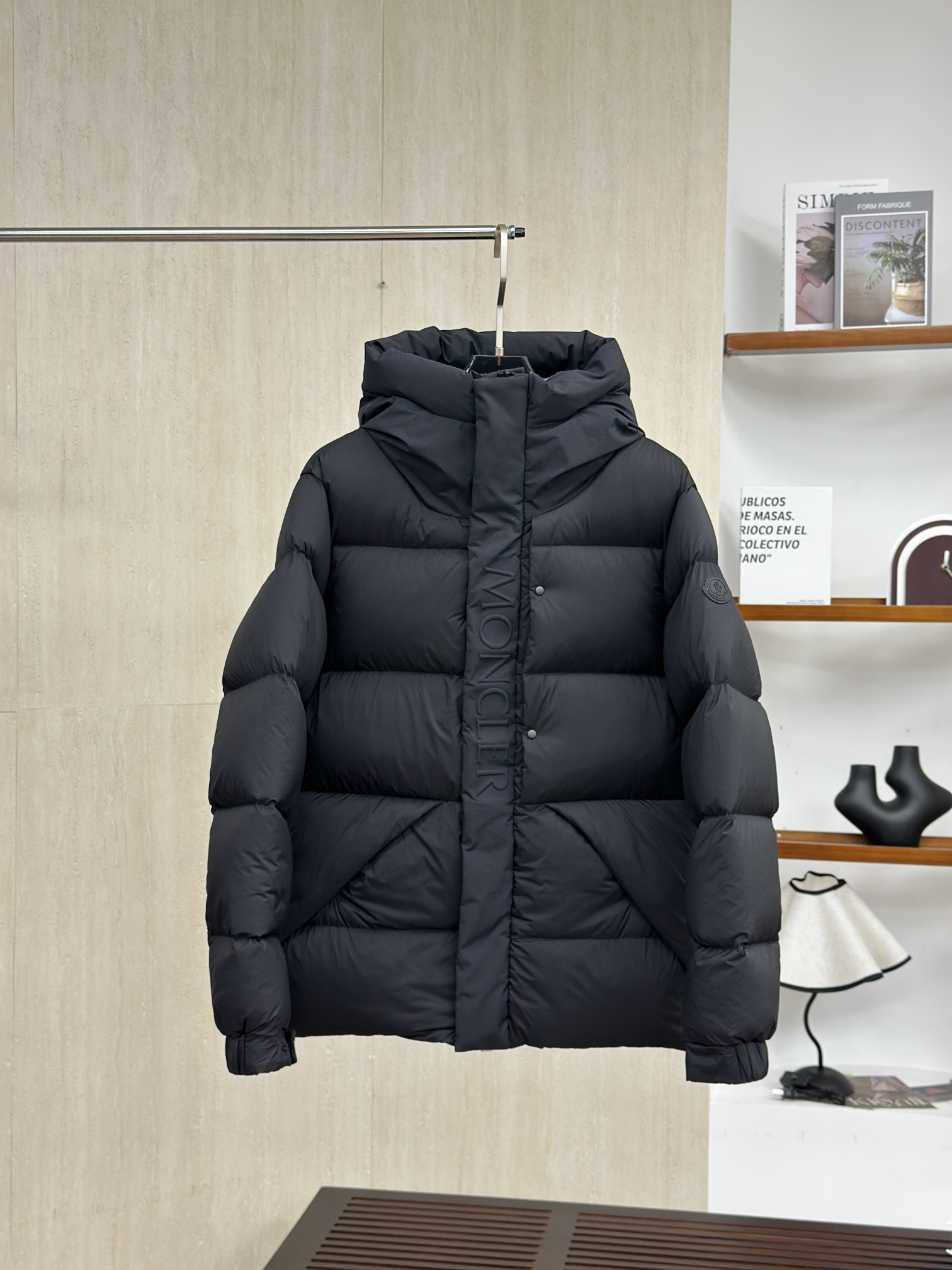 _dvm9szASsm_N1WdNGLToixs4yWlRfosjW_loErw