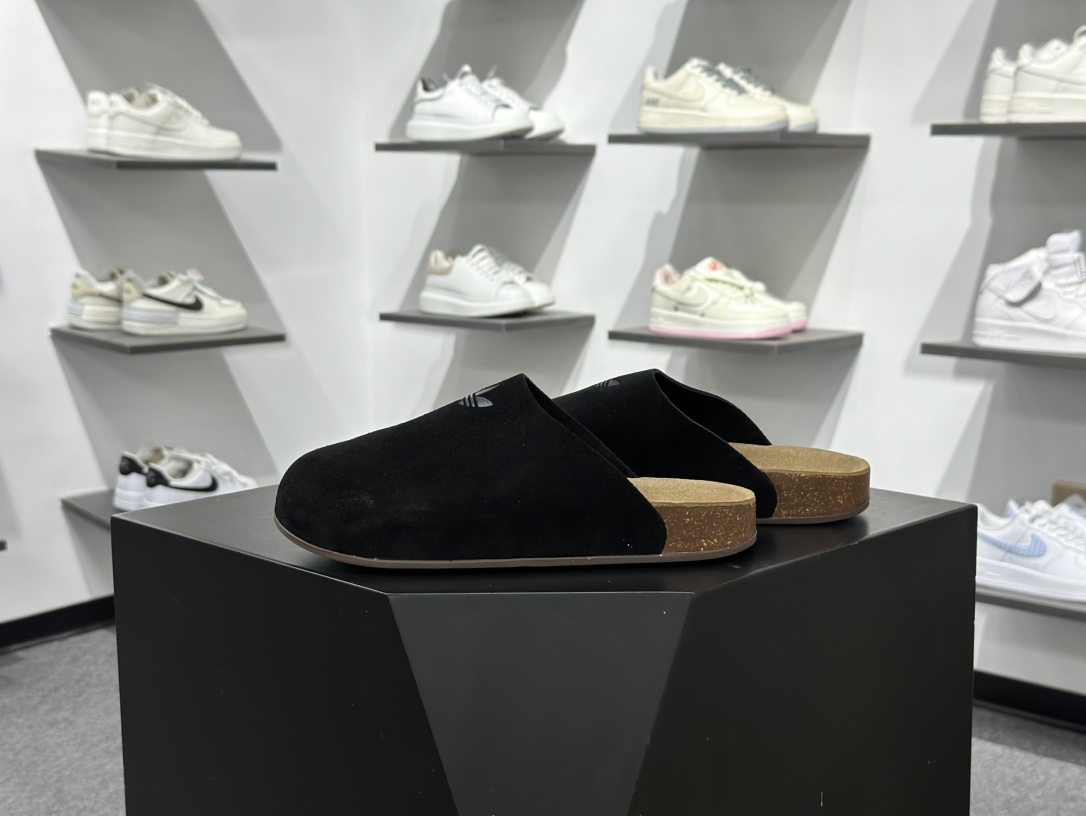 200 adidas originals Adimule 勃肯系 防磨防滑包头拖鞋 懒人福音就是阿迪的穆勒鞋 JQ4367