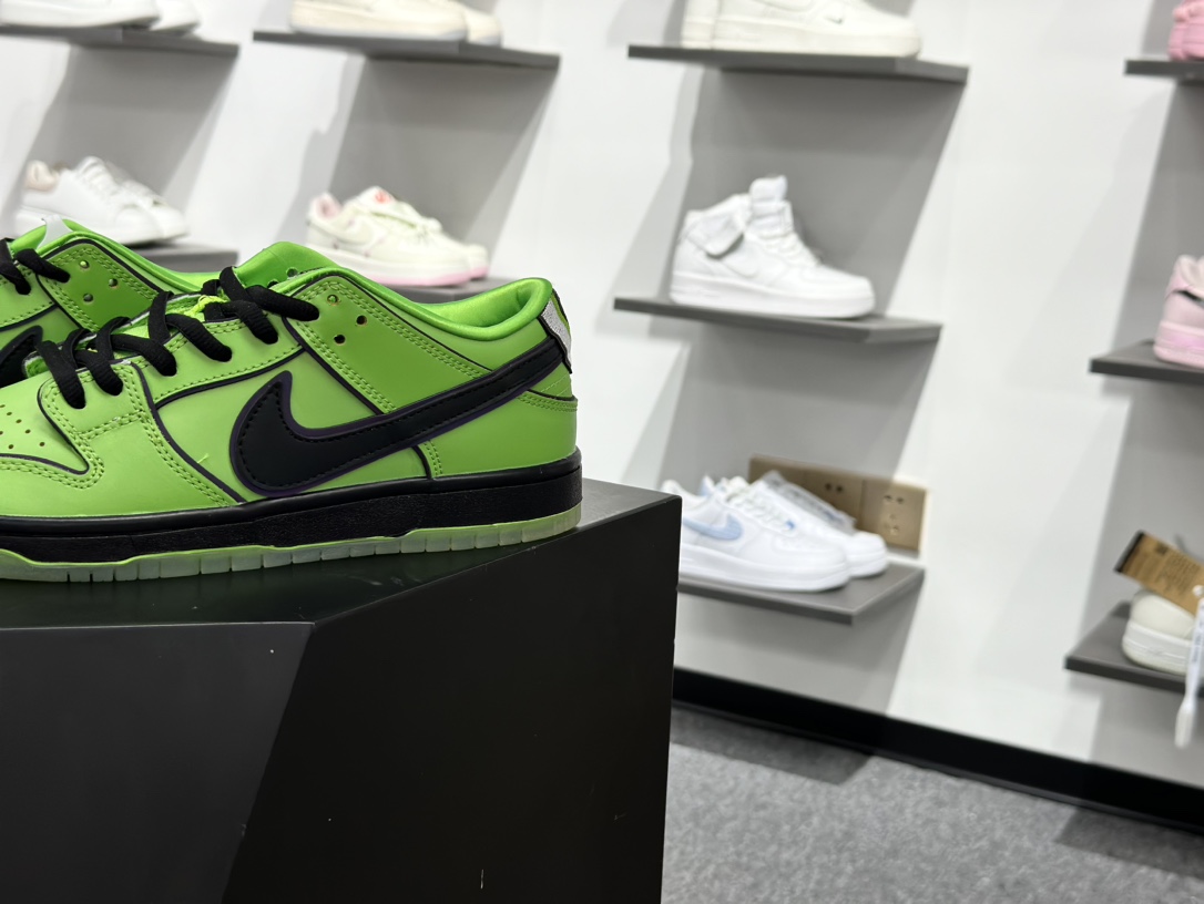 220 Nike Dunk Low Retro ‘飞天小女警’ FZ8319-300