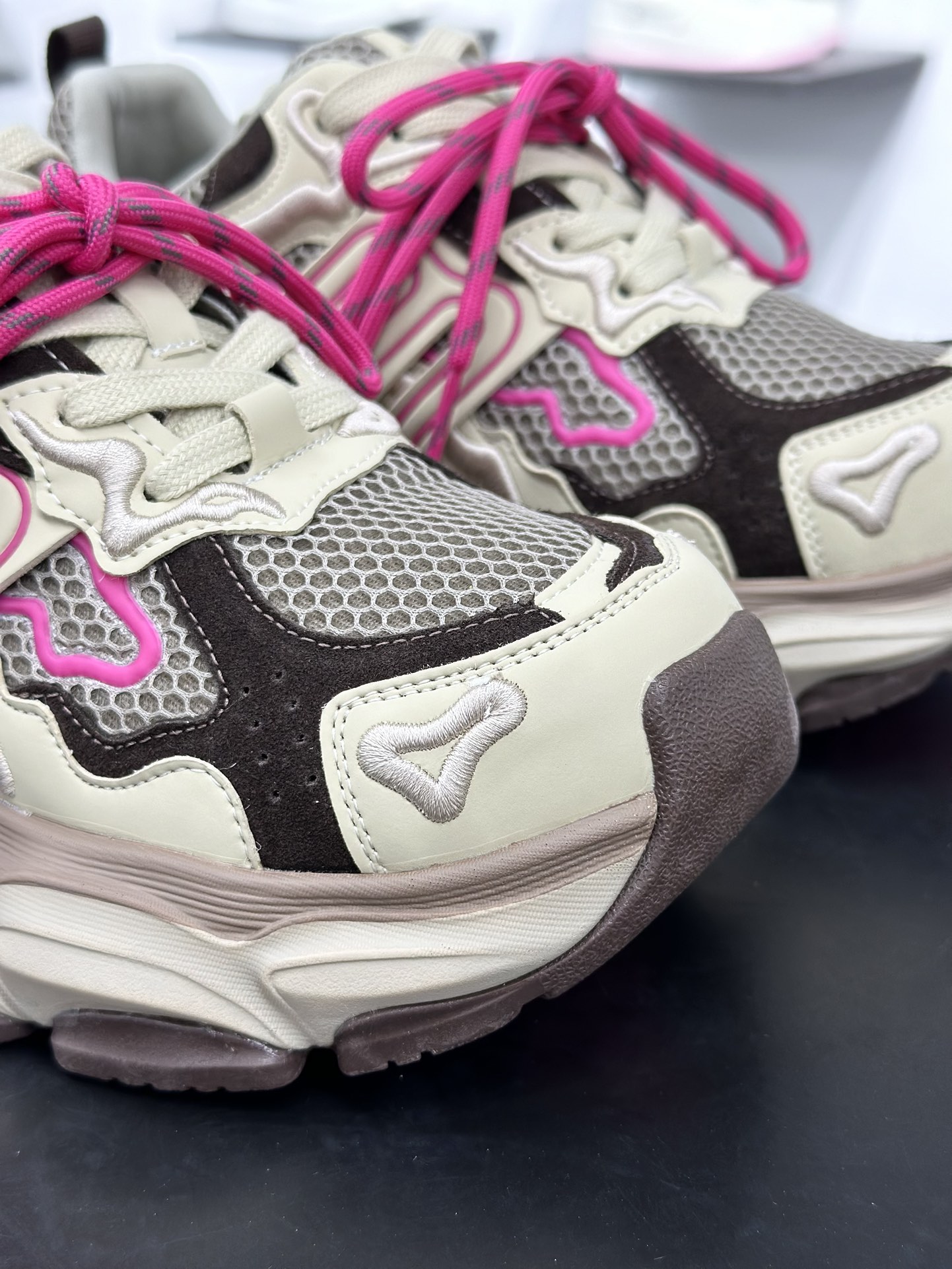 张艺凡同款GGCC反叛星球2025秋季新款做旧老爹鞋女厚底休闲鞋