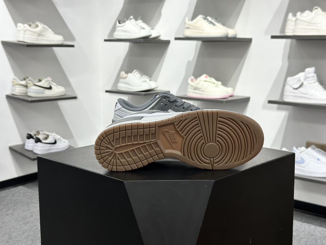 200 NIKE DUNK LOW RETRO SE 耐克 低帮休闲运动板鞋 IB6399-001