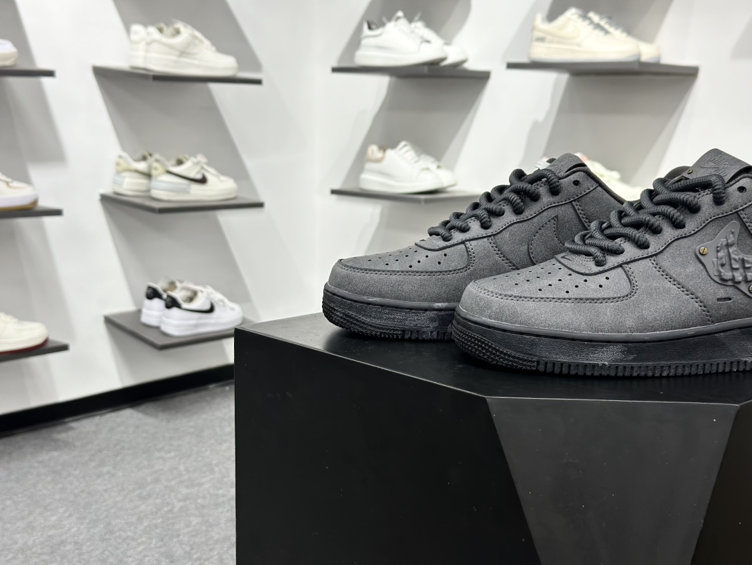 Air Force 1 Low 复古做旧灰黑 IH4965-254
