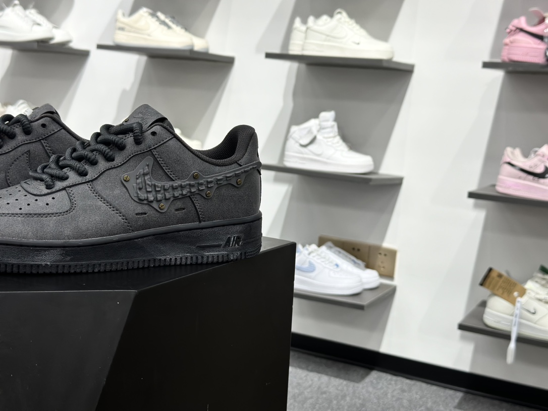 Air Force 1 Low 复古做旧灰黑 IH4965-254