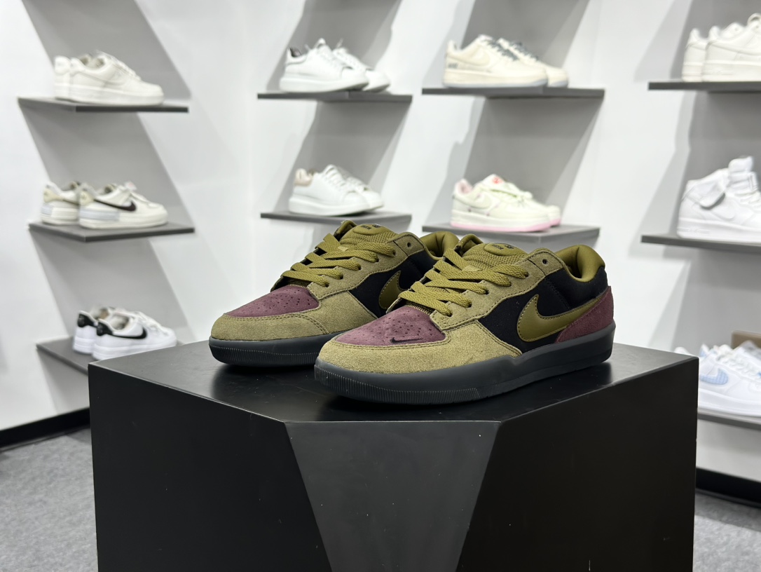 耐克Nike SB Force 58 硫化杯底 传统篮球风格Nike SB Force 58 男/女滑板鞋 DV5477-008