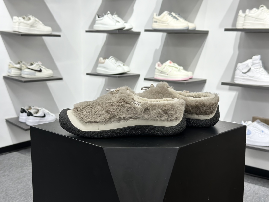 Keen 科恩 Howser III Slide 科恩秋冬毛毛休闲生活鞋 半拖鞋 1029434 Keen 科恩 Howser III Slide 科恩秋冬毛毛休闲生活鞋 半拖鞋 1029434