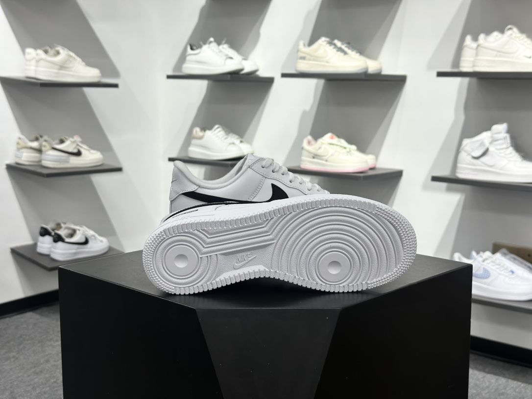 NIKE AIR FORCE 1 LOW /SUPREME 联名款 CU9225-102