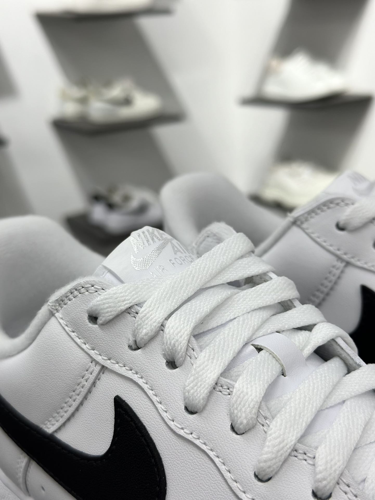 NIKE AIR FORCE 1 LOW /SUPREME 联名款 CU9225-102