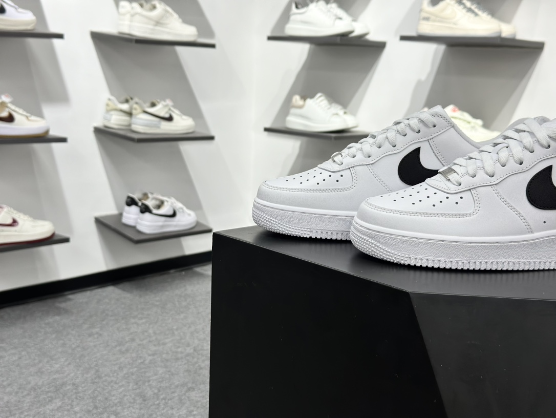 NIKE AIR FORCE 1 LOW /SUPREME 联名款 CU9225-102