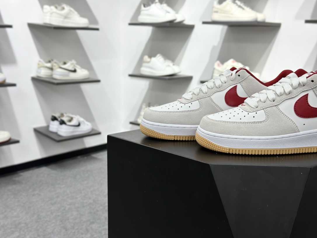 200 Air Force 1 '07 Low 米白红 IB6388-101