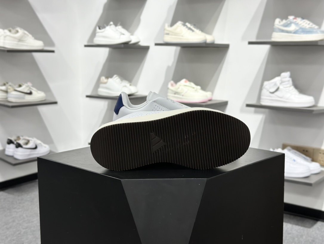 200 AD Acesmash 白色 舒适百搭休闲低帮运动板鞋 JQ2298