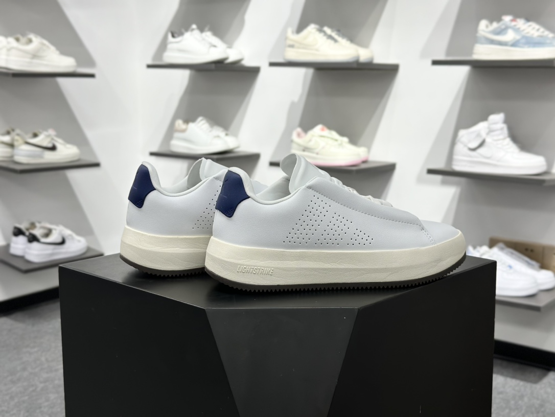 200 AD Acesmash 白色 舒适百搭休闲低帮运动板鞋 JQ2298