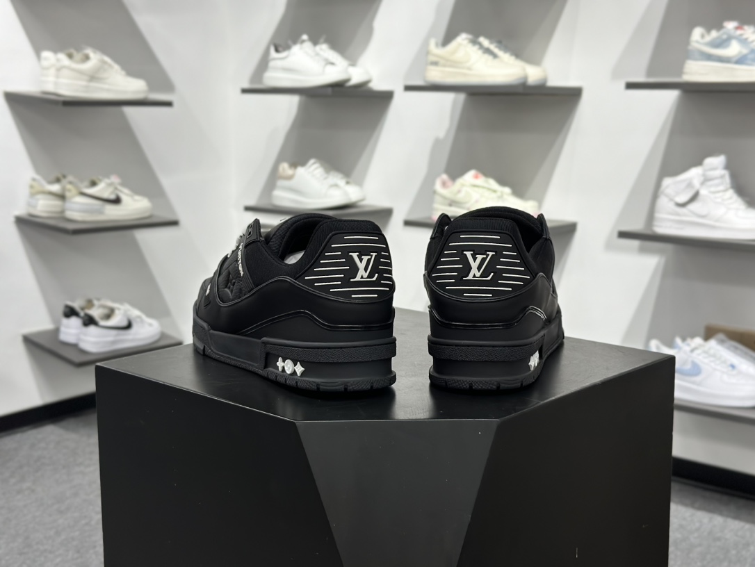 顶级 Lv Trainer X1 Max 版本 高奢经典巅峰东莞纯原顶级高端复刻