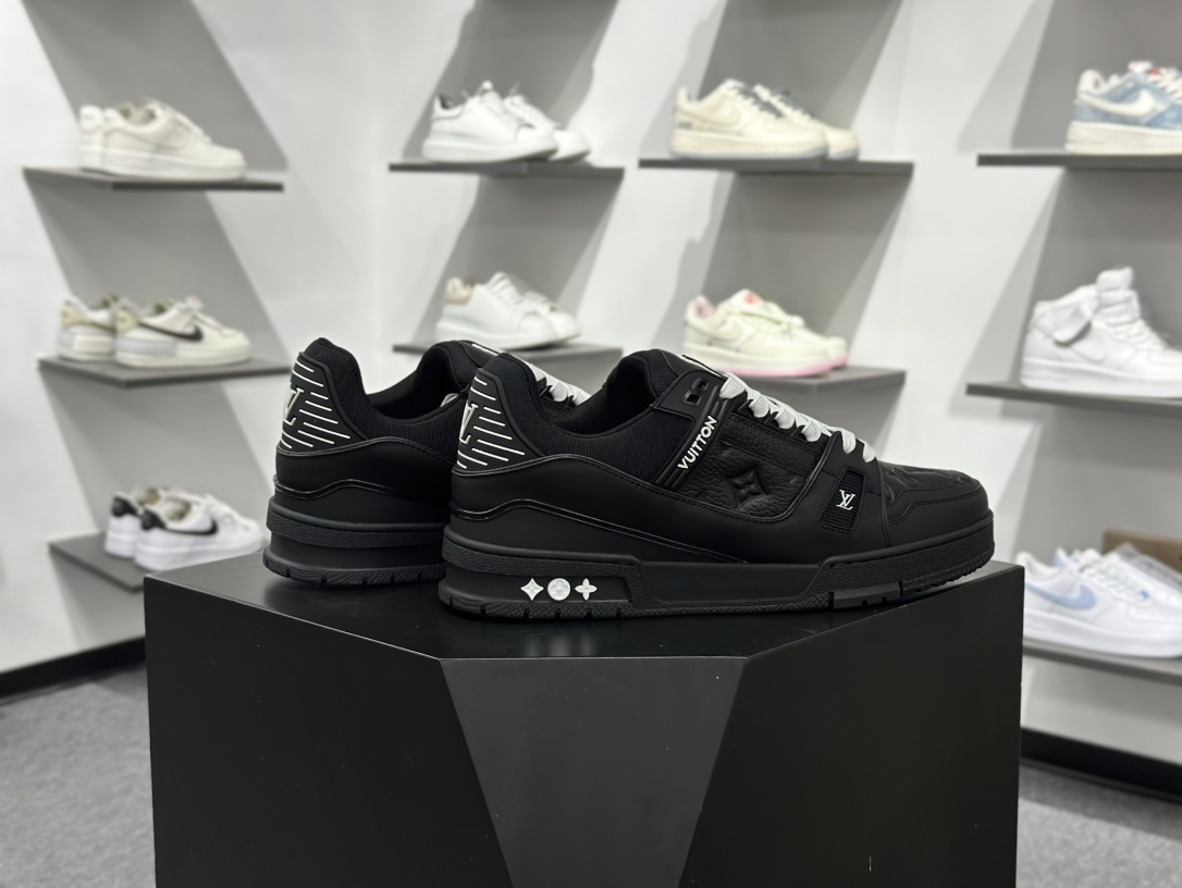 顶级 Lv Trainer X1 Max 版本 高奢经典巅峰东莞纯原顶级高端复刻