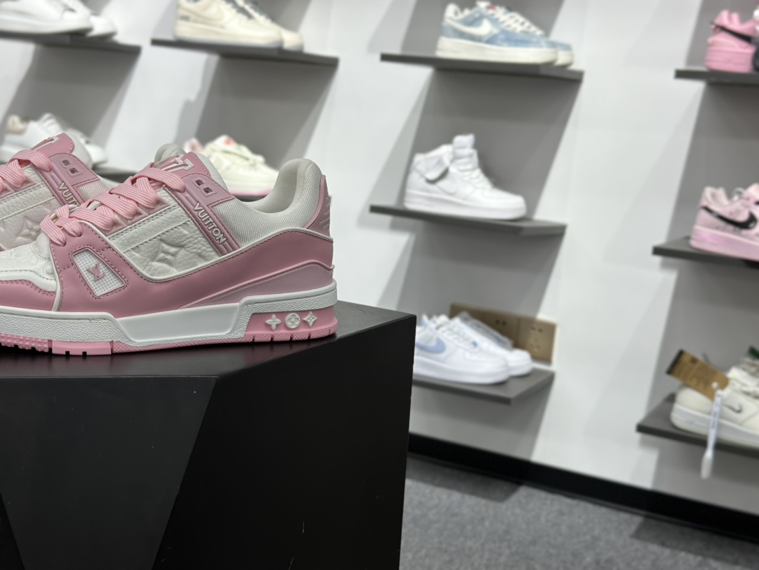 顶级 Lv Trainer X1 Max 版本 高奢经典巅峰东莞纯原顶级高端复刻