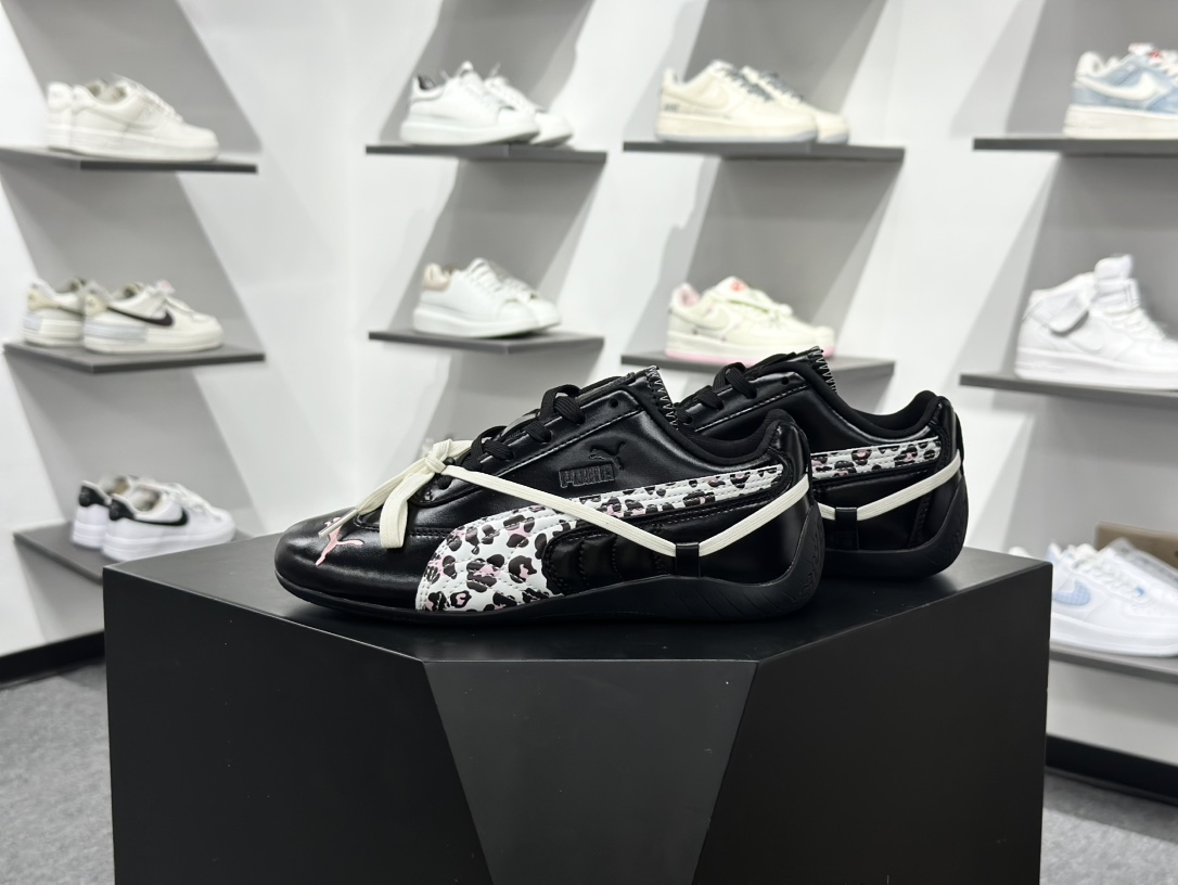 Rose x PUMA彪马 Speedcat 系列 联名款 赛车 德训双鞋带 绑带休闲运动低帮板鞋404391-01 Rose x PUMA彪马 Speedcat 系列 联名款 赛车 德训双鞋带 绑带休闲运动低帮板鞋404391-01