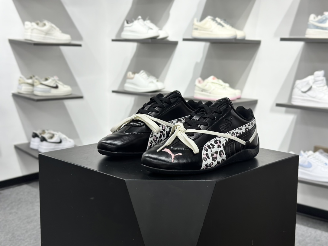Rose x PUMA彪马 Speedcat 系列 联名款 赛车 德训双鞋带 绑带休闲运动低帮板鞋404391-01 Rose x PUMA彪马 Speedcat 系列 联名款 赛车 德训双鞋带 绑带休闲运动低帮板鞋404391-01