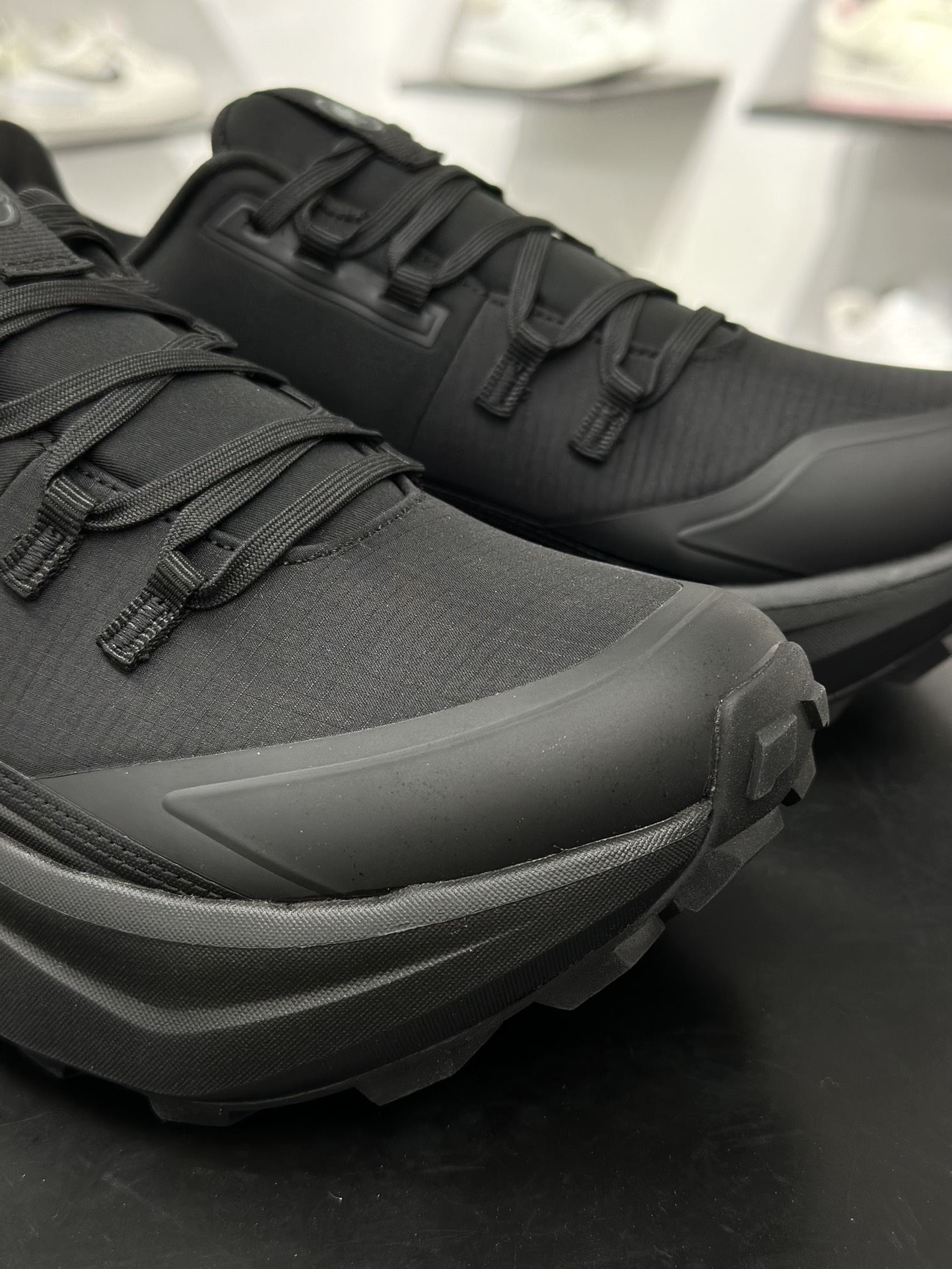 MAMMUT猛犸象 Aenergy 舒适百搭 耐磨防滑 低帮徒步鞋 MAMMUT是高山运动 登山和户外运动装备品牌