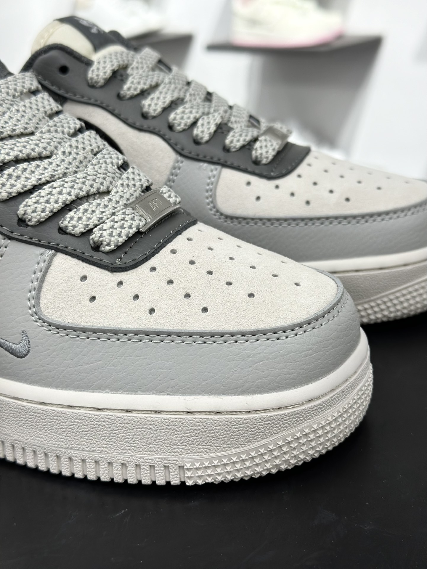 Nike Air Force 1‘07 Low 空军一号低帮休闲板鞋