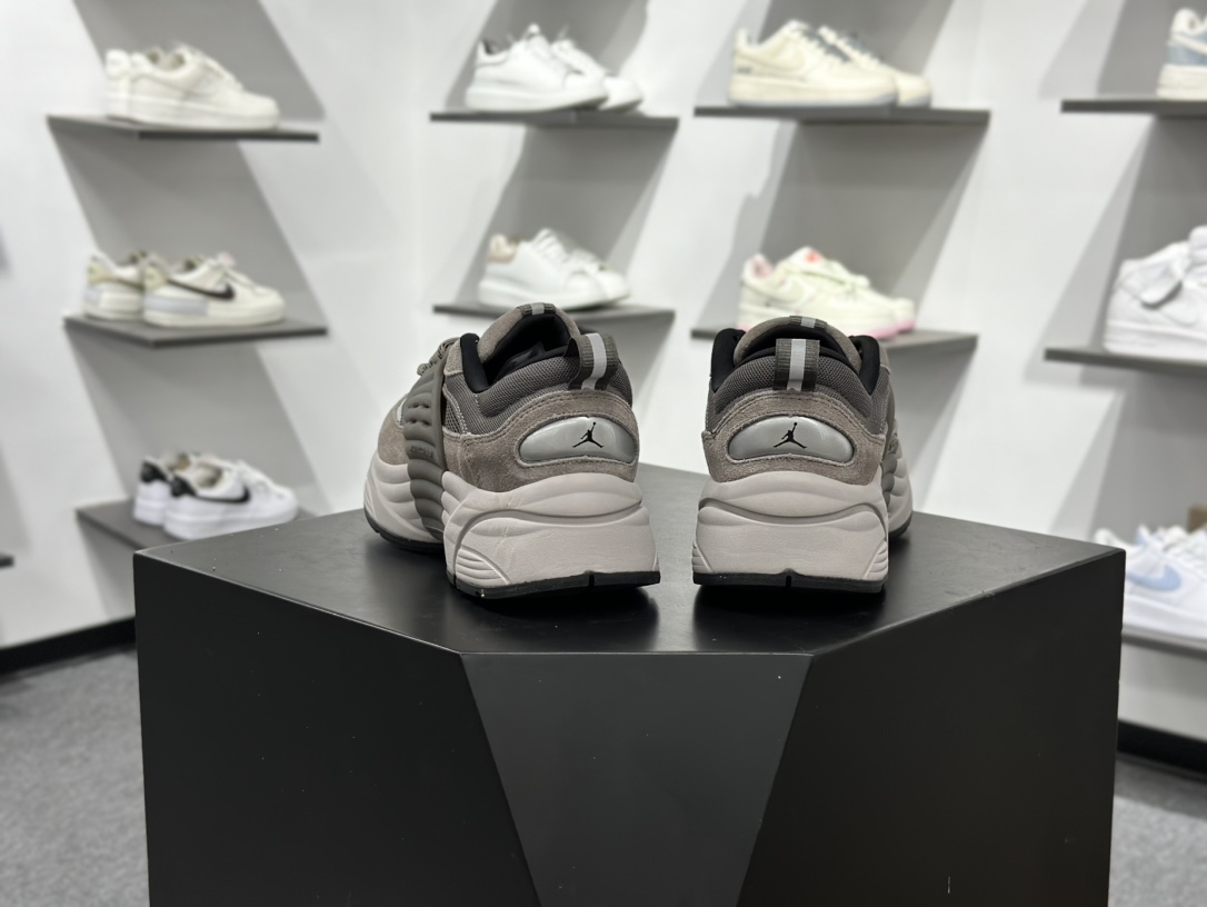 200 Jordan trunner o/s 经典百搭 透气支撑 生活休闲鞋 男女同款 IB3722-201