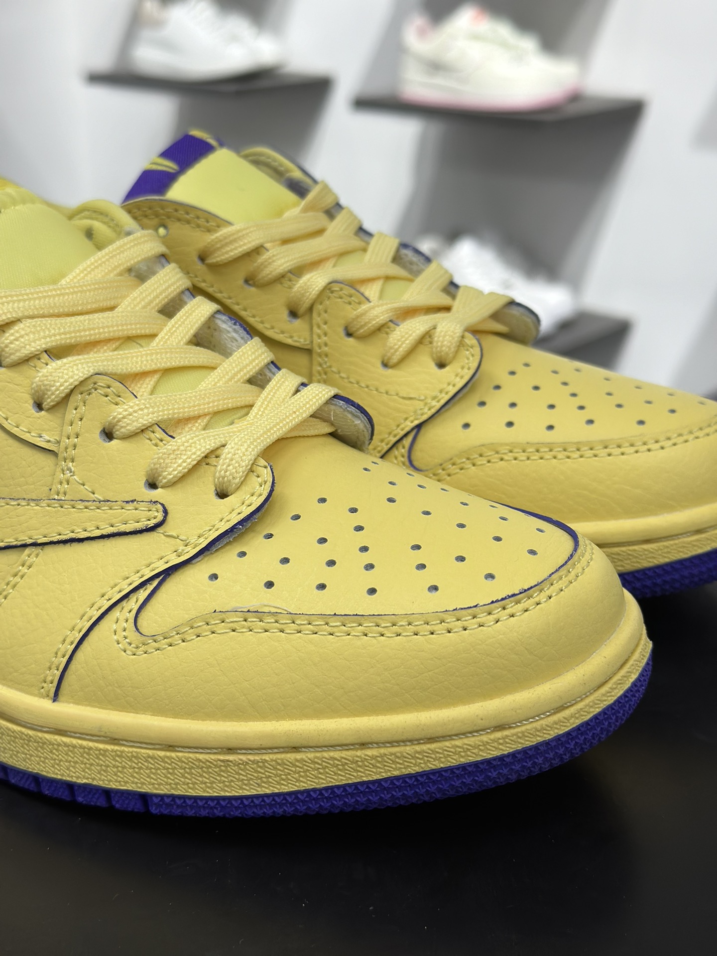 280 Air Jordan 1 Low ”高端定制” 科比黄紫倒钩 LD2028-037