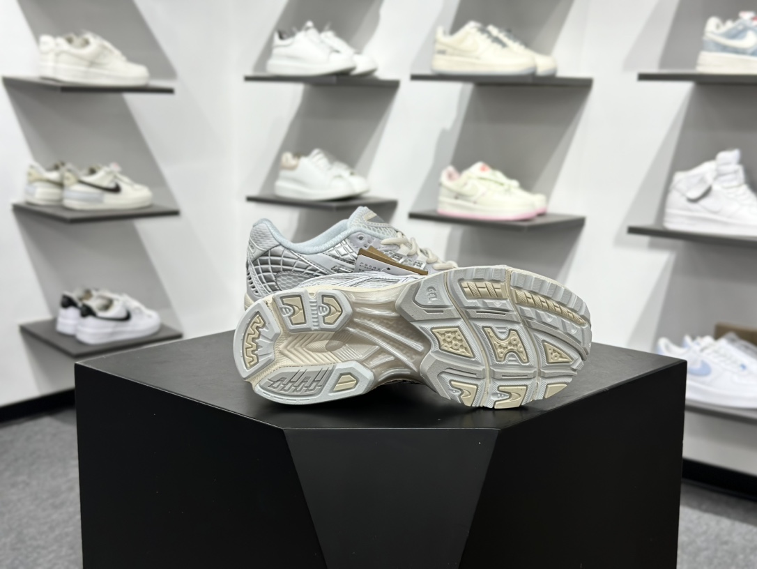 200 AsicsGel-Kayano 12.1 亚瑟士运动休闲透气专业跑鞋 1203A761-100