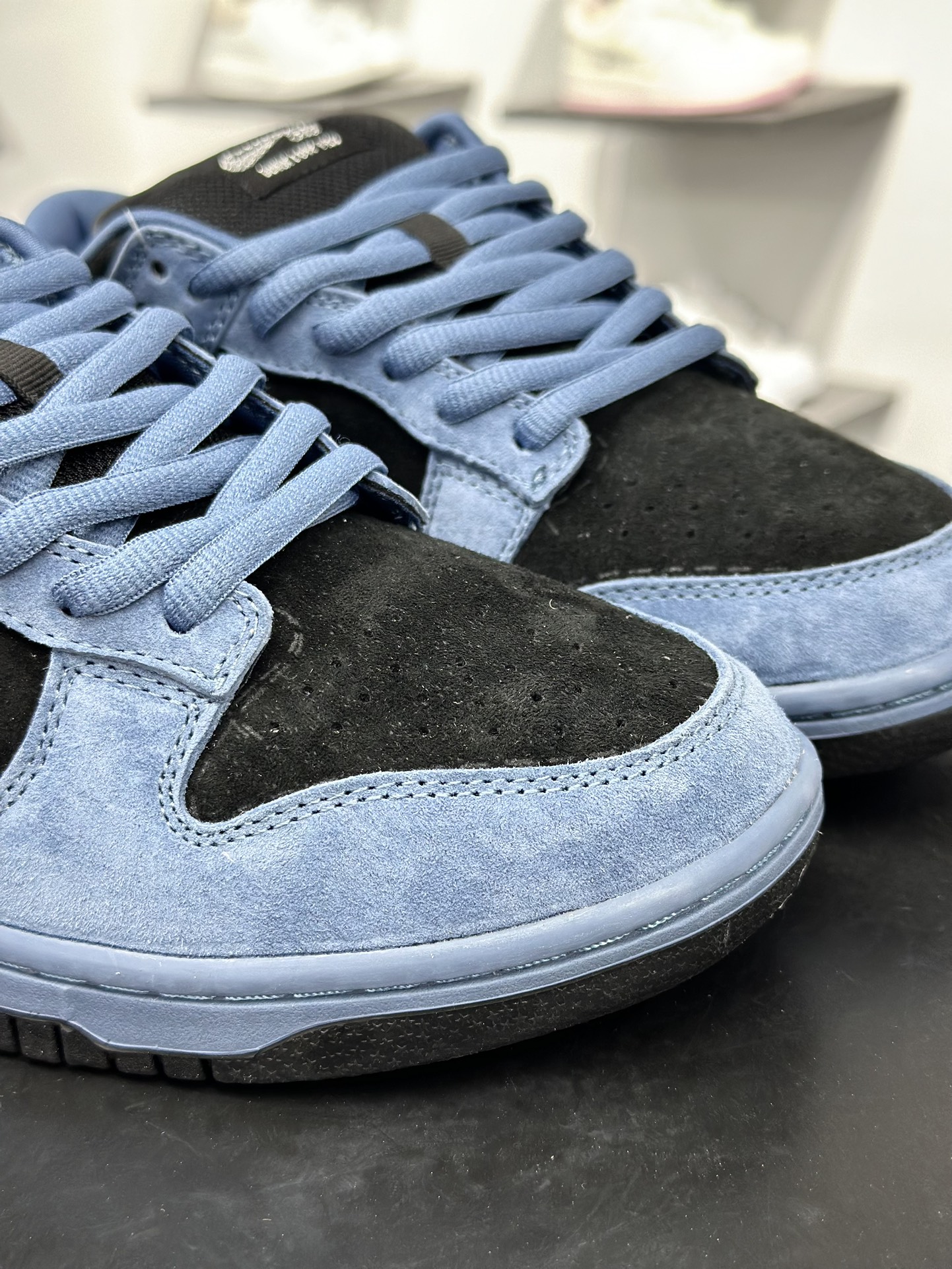 220 Supreme x Nk Dunk SB Dunk Low 舒适 防滑耐磨低帮板鞋 HQ8487-400