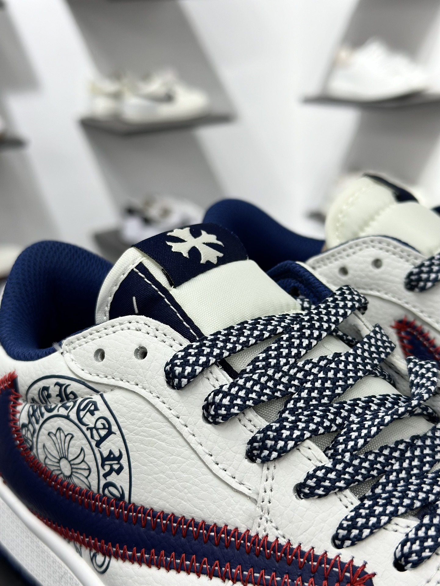 280 Travis Scott x Fragment Design x Jordan Air Jordan 1 Low OG SP “克罗心联名——缝线勾” DZ5899-030