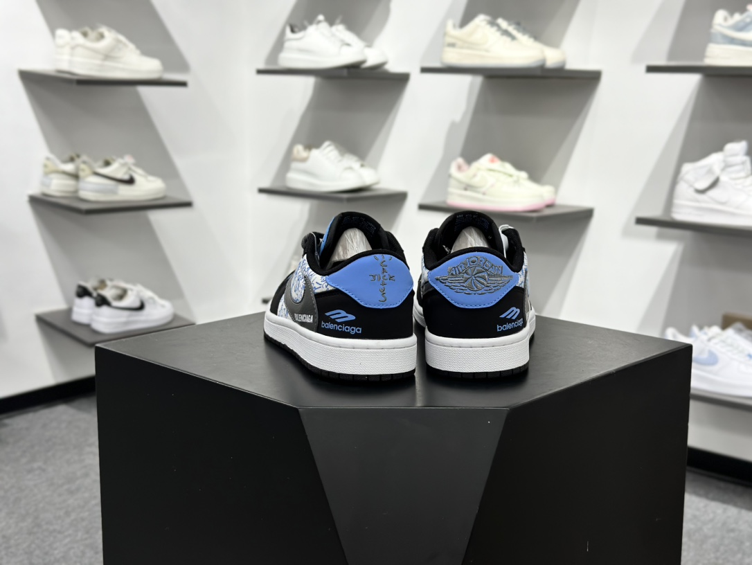 280 Jordan Air Jordan 1 休闲低帮板鞋 Jordan品牌的经典元素