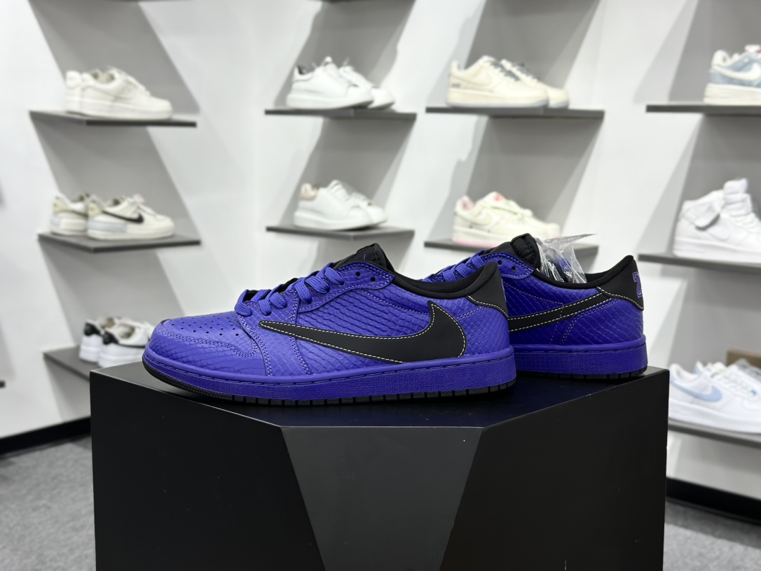 Kobe Bryant x Nike Air Force 1 Low低帮板鞋