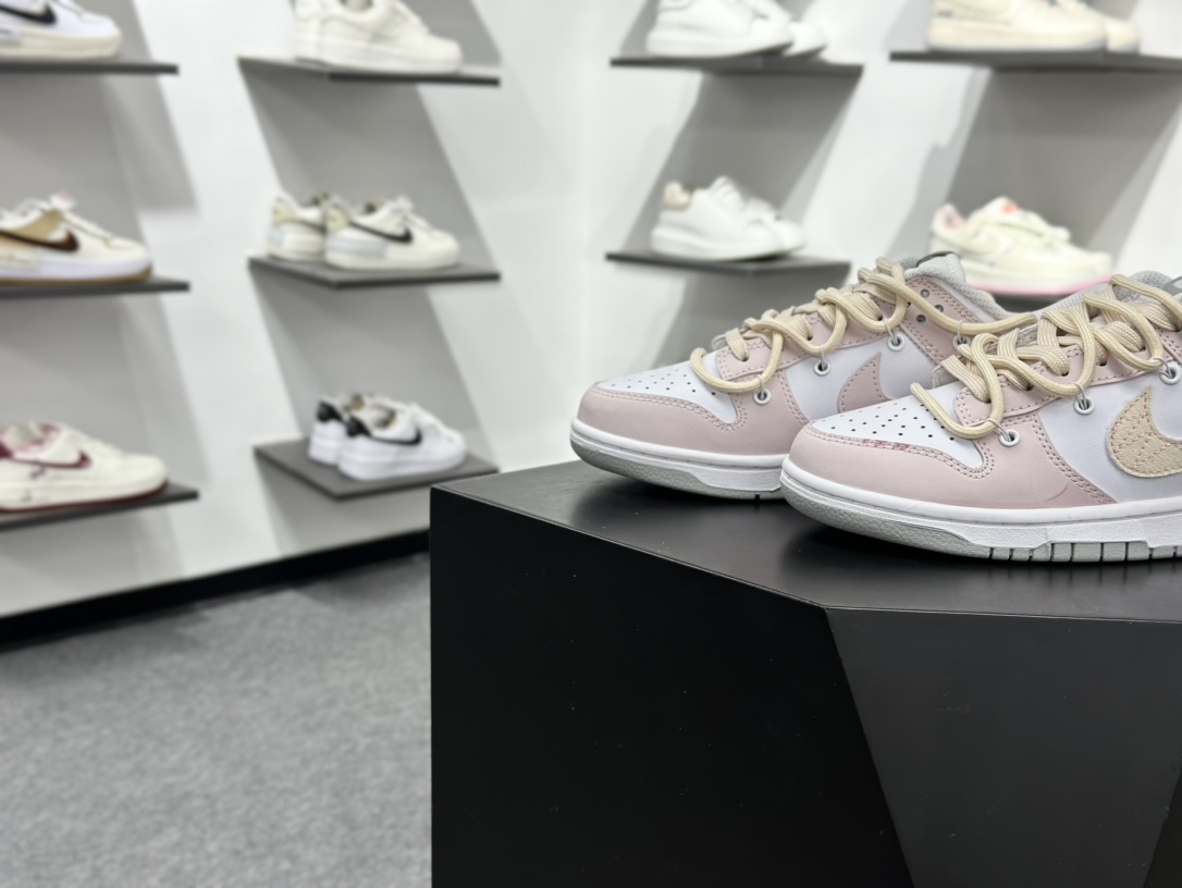 280 Nike SB Dunk Low 解构绑带 DD1391-103