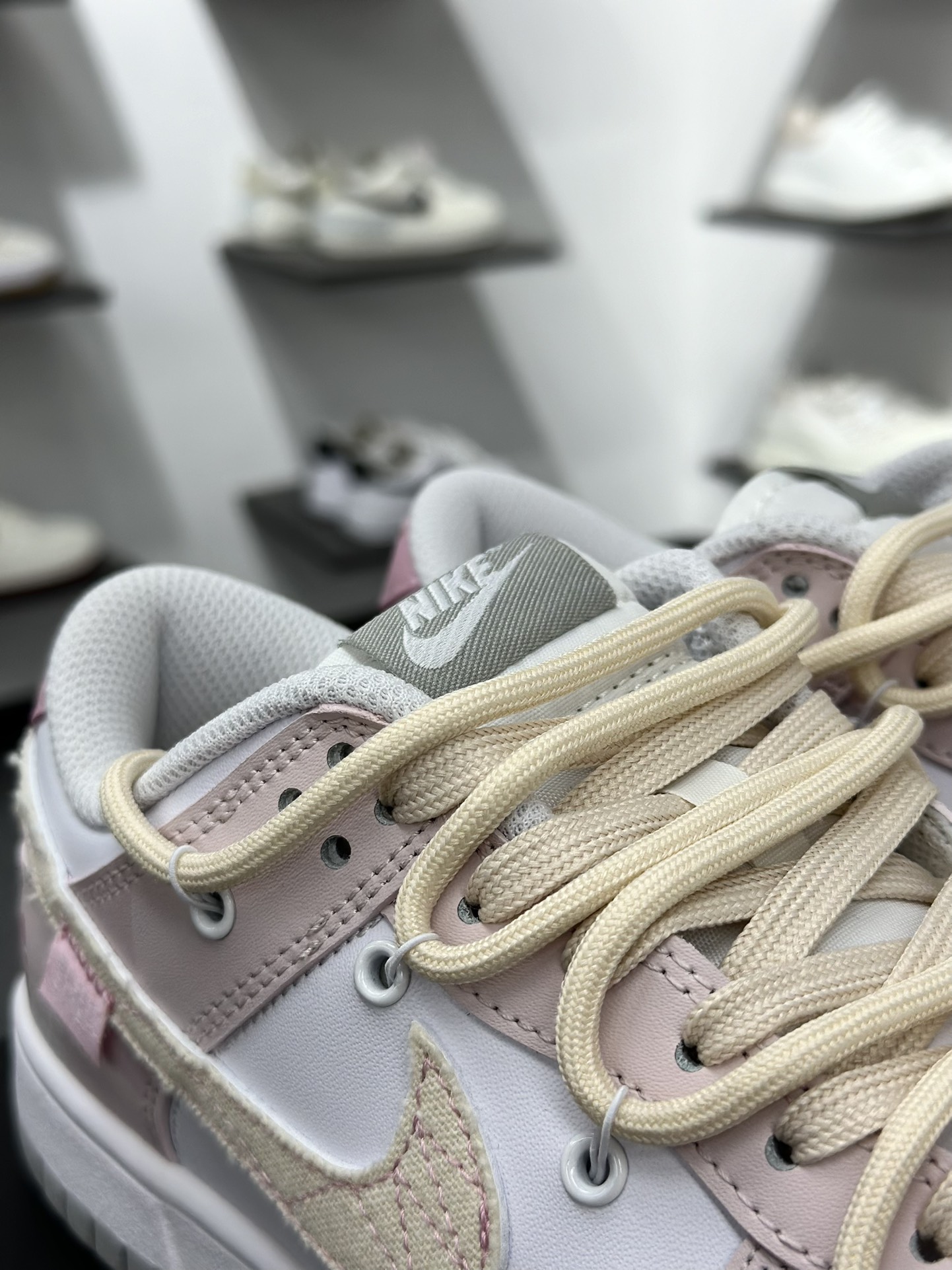 280 Nike SB Dunk Low 解构绑带 DD1391-103