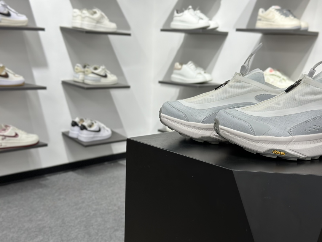 200 HOKA ONE ONE U PROJECT TRANSPO 低帮专业越野跑步鞋 1162850/wmc