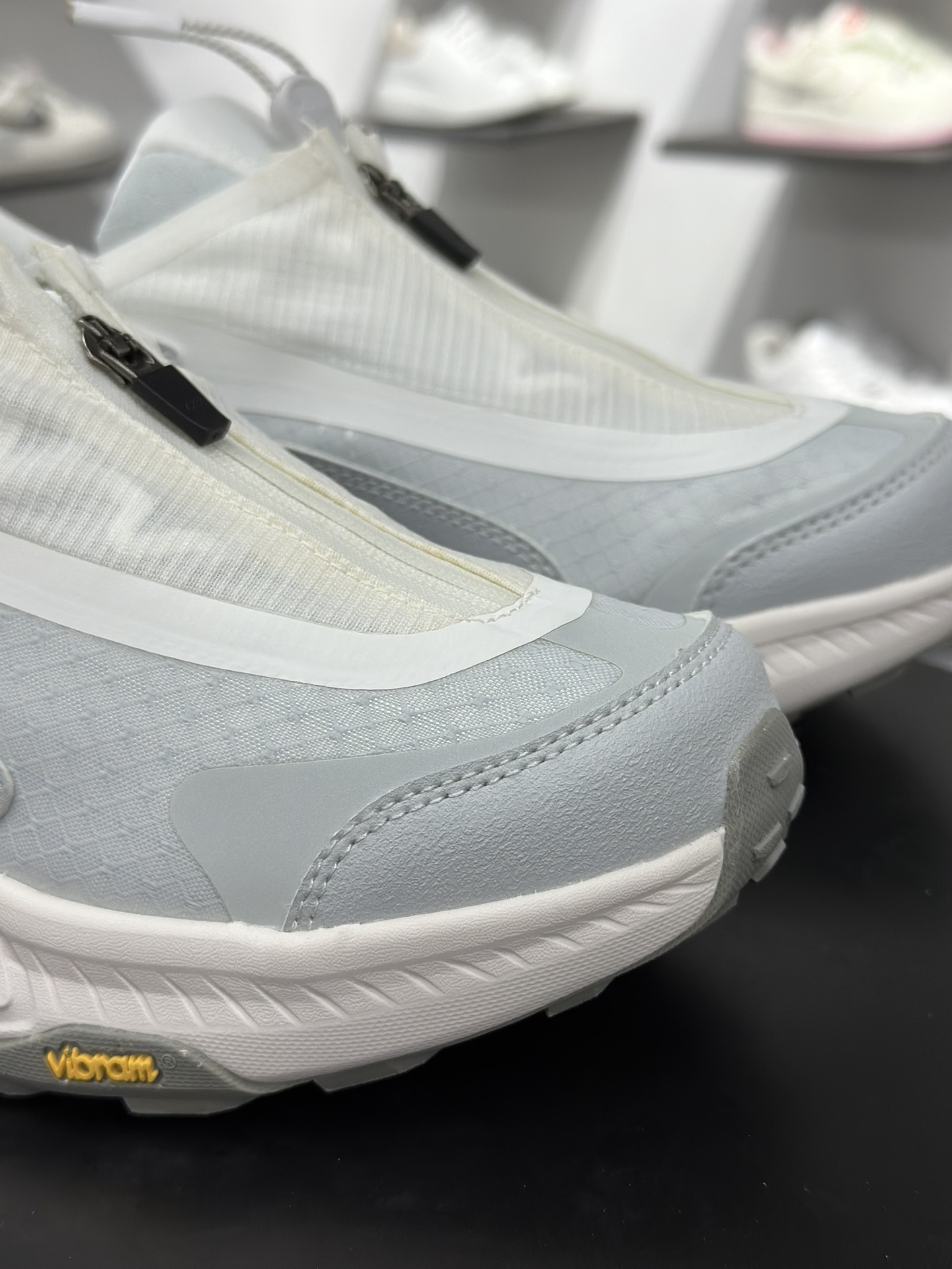 200 HOKA ONE ONE U PROJECT TRANSPO 低帮专业越野跑步鞋 1162850/wmc