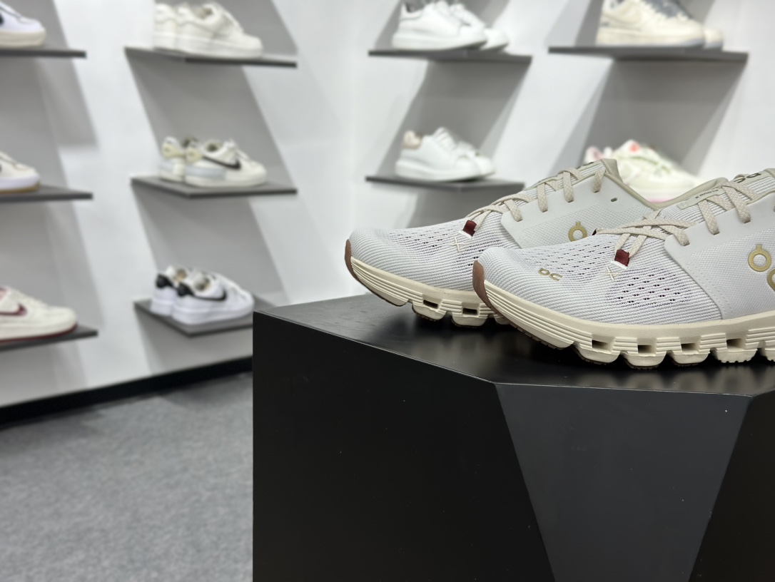 180 On昂跑 Cloud 6 Push 轻量运动休闲鞋