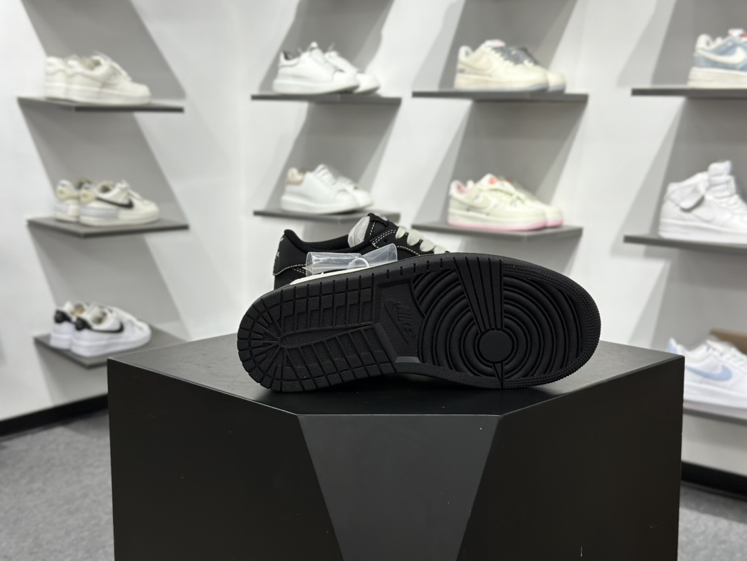 Travis Scott x Nike Air Jordan 1 Low x ACW Air Jordan 1 Low 反转黑白小勾倒钩纯原版本 AC1808-191