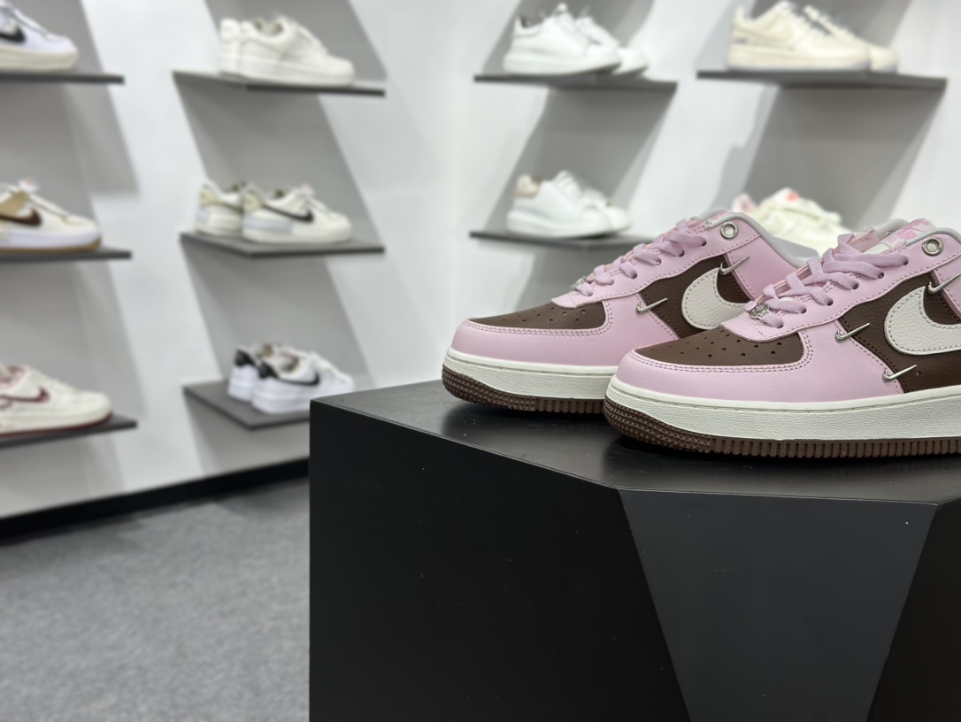 200 Air Force 1 '07 Low 粉棕四小钩 IO7595-211