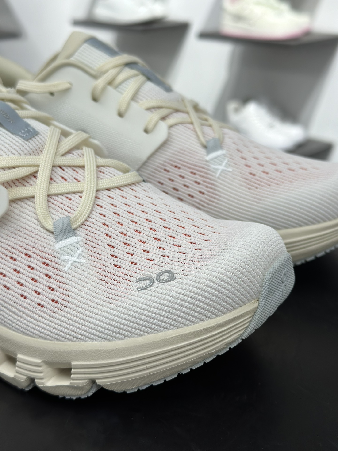 180 CloudvistaX4 全新综合体能训练运动鞋 Cloud X 舒适乐趣跑 3WE3007