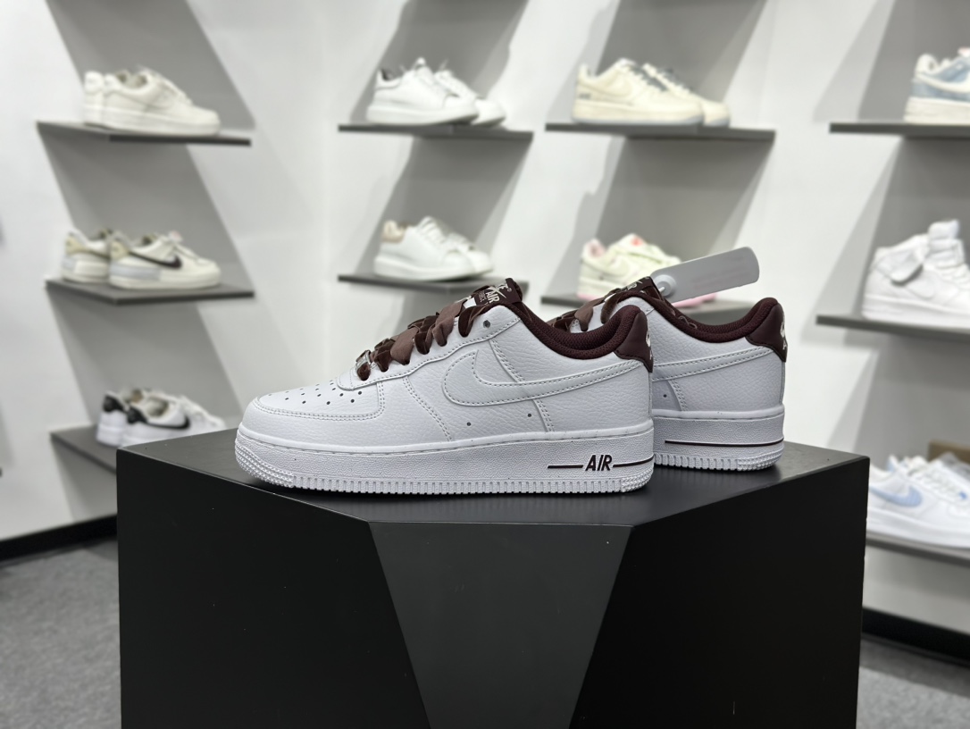 200 Nike Air Force 1 '07 Vintage 白红 HV4403-600