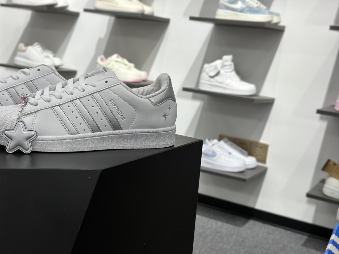 140 阿迪达斯/三叶草Adidas Originals Super II 白银 经典贝壳头 古着系列低帮百搭休闲运动板鞋 JQ8777