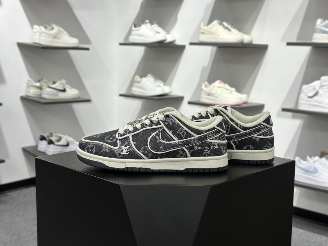 280 Nike SB Dunk Low x Louis Vuitton LV联名-黑牛仔 SC0601-470