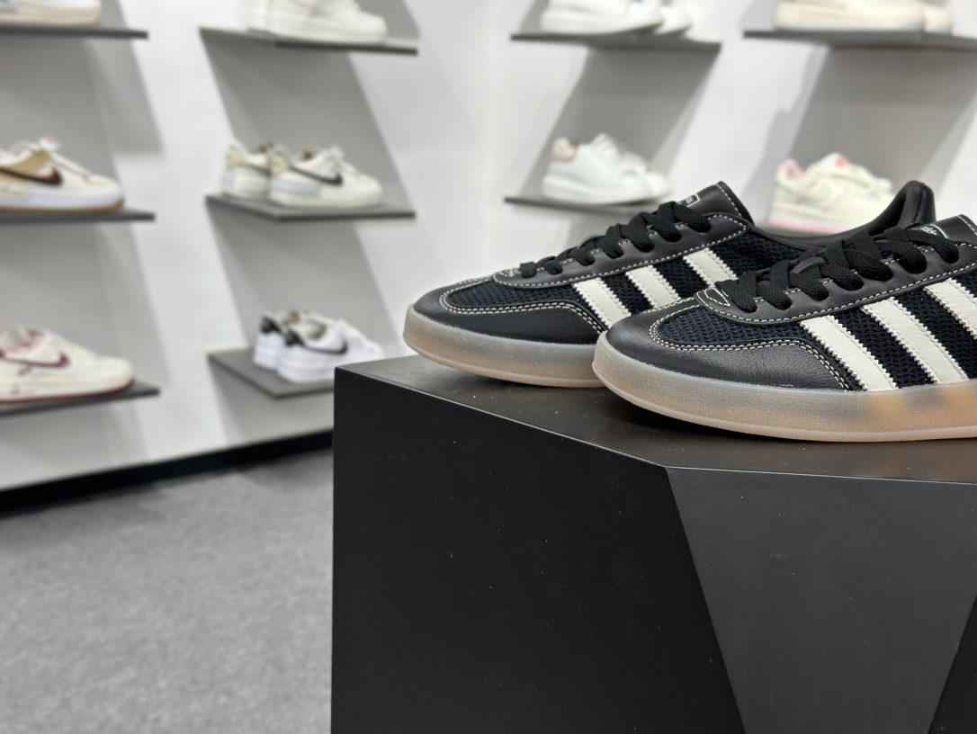 160 Adidas originals Gazelle Indoor 复古单品 JQ7084