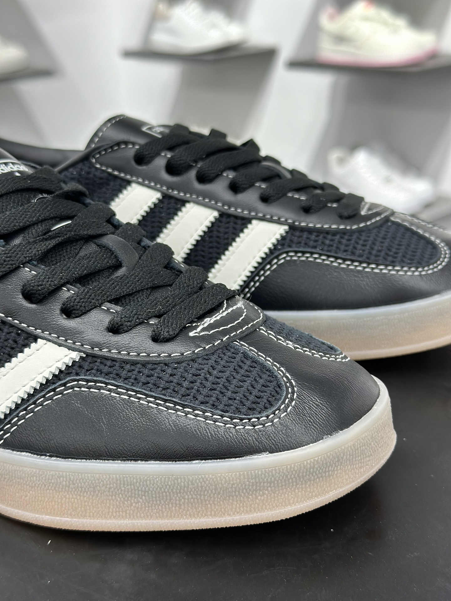 160 Adidas originals Gazelle Indoor 复古单品 JQ7084