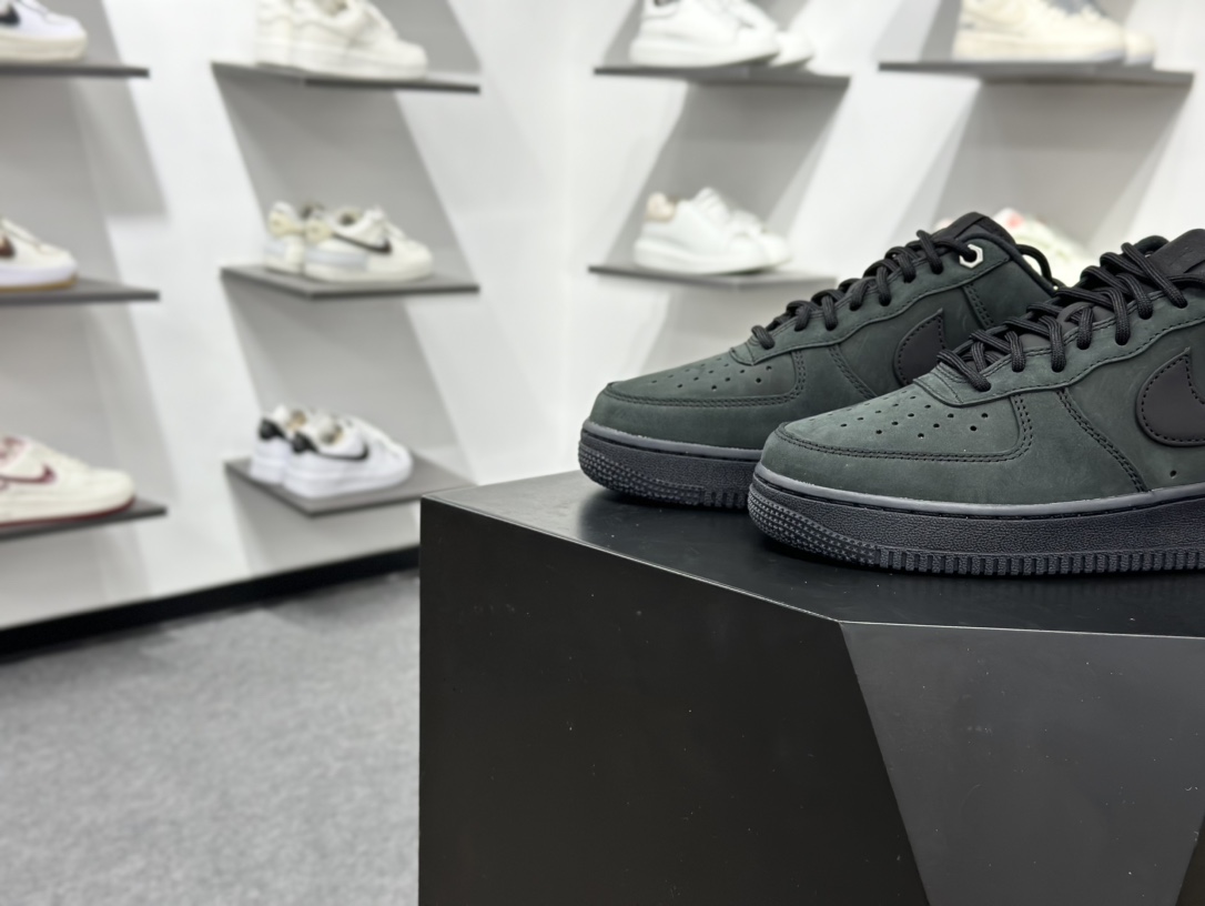 200 NK Air Force 1 Low 空军一号低帮休闲板鞋 CJ9179-001