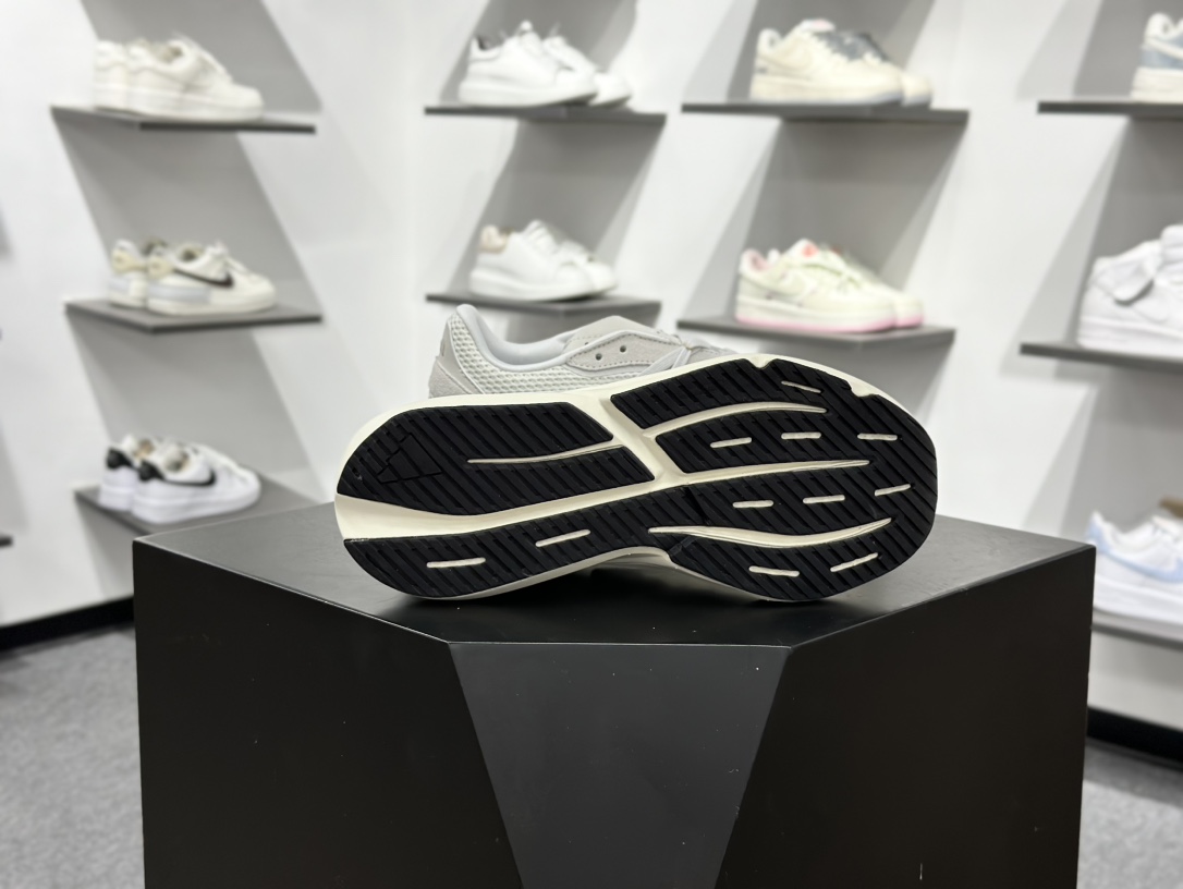 200 Ad LIGHTBLAZE 紫黑 耐磨减震专业跑步鞋 JH6942