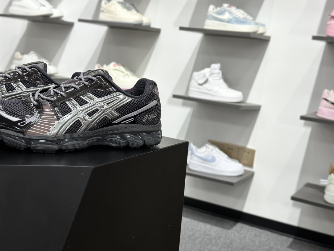 200 kith x Asics Gel-Kayano 12.1 黑银 联名亚瑟士百搭休闲运动慢跑鞋 1203A930-020