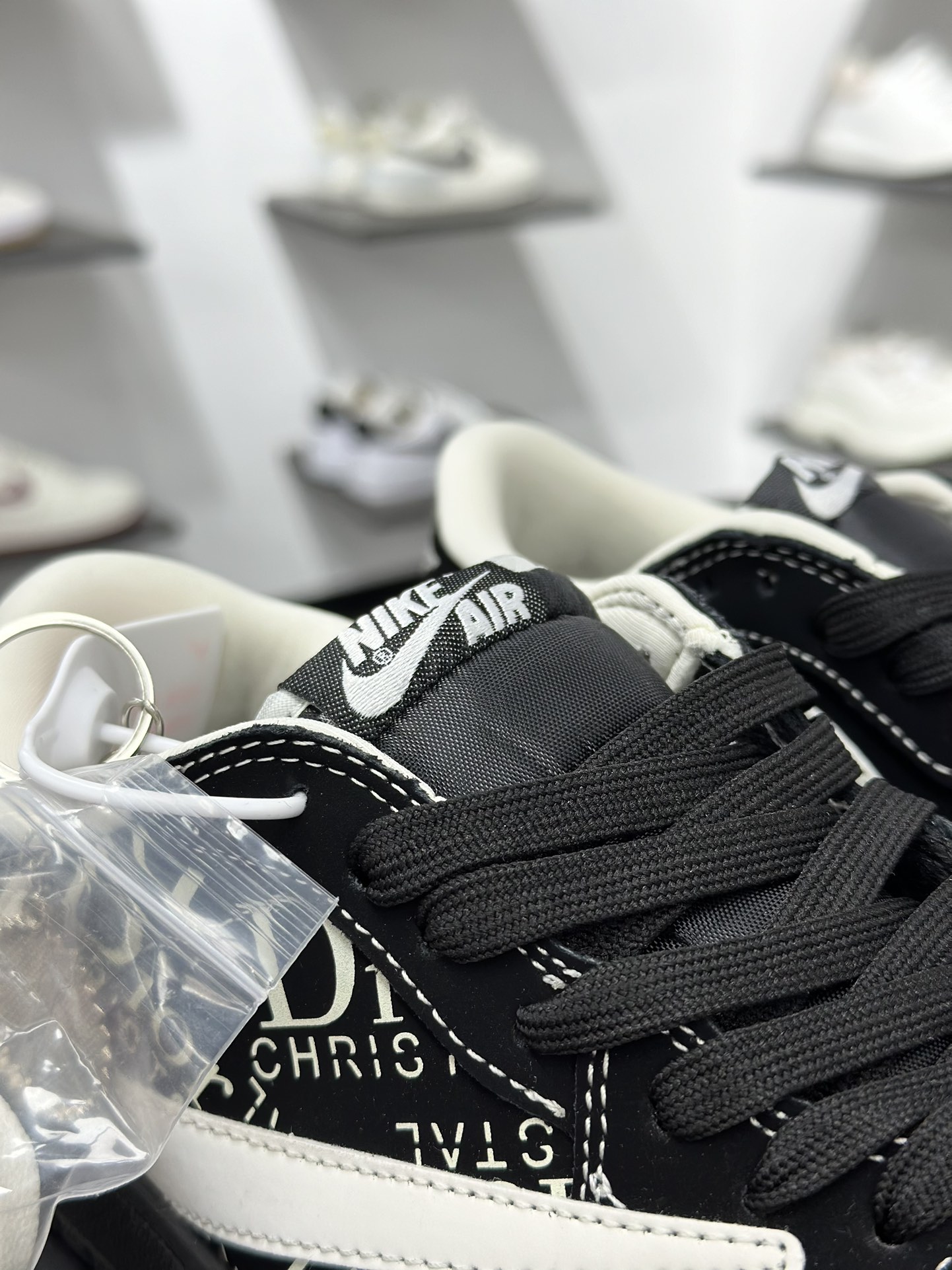 280 TS x Air Jordan x DIOR AJ1 Low 倒钩低帮迪奥联名-黑白 LD2025-036