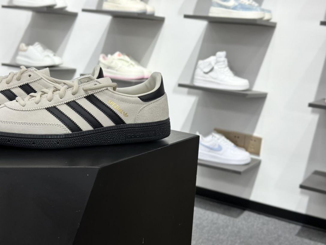 160 adidas originals Samba Handball Spezial JR3667